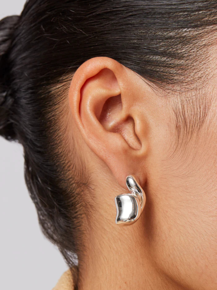 JENNY BIRD ジェニーバード Estelle ツイスト ピアス – CALIDA JENNY BIRD ジェニーバード Estelle ツイスト ピアス – CALIDA