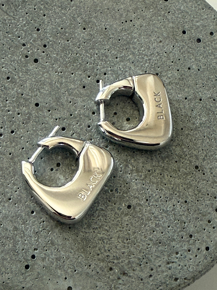 MARIA BLACK シルバー ピアス MARIA BLACK マリアブラック ピアス BROKEN 18 EARRING