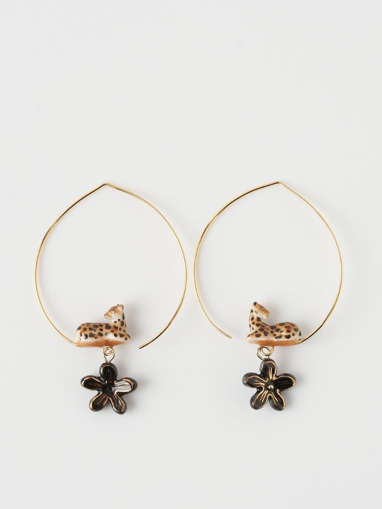 NACH ナッシュ Lying Leopard ＆Dangling Flower Hoop ピアス（両耳