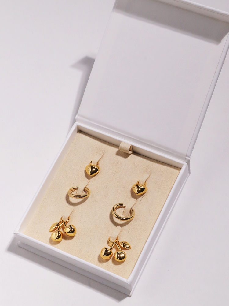 JENNY BIRD ジェニーバード PUFFY HERAT & CHERRY HOOP ピアス JENNY BIRD ジェニーバード PUFFY HERAT & CHERRY HOOP ピアス