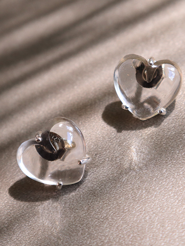 ANNIKA INEZ アニカイネズ CLEAR QUARTZ LARGE GEM HEART ピアス – CALIDA