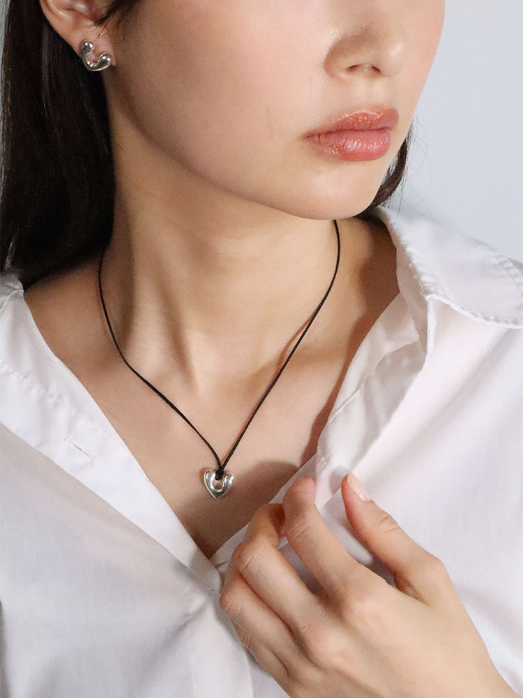 Annika Inez アニカイネズ ハートネックレス スモール チョーカー