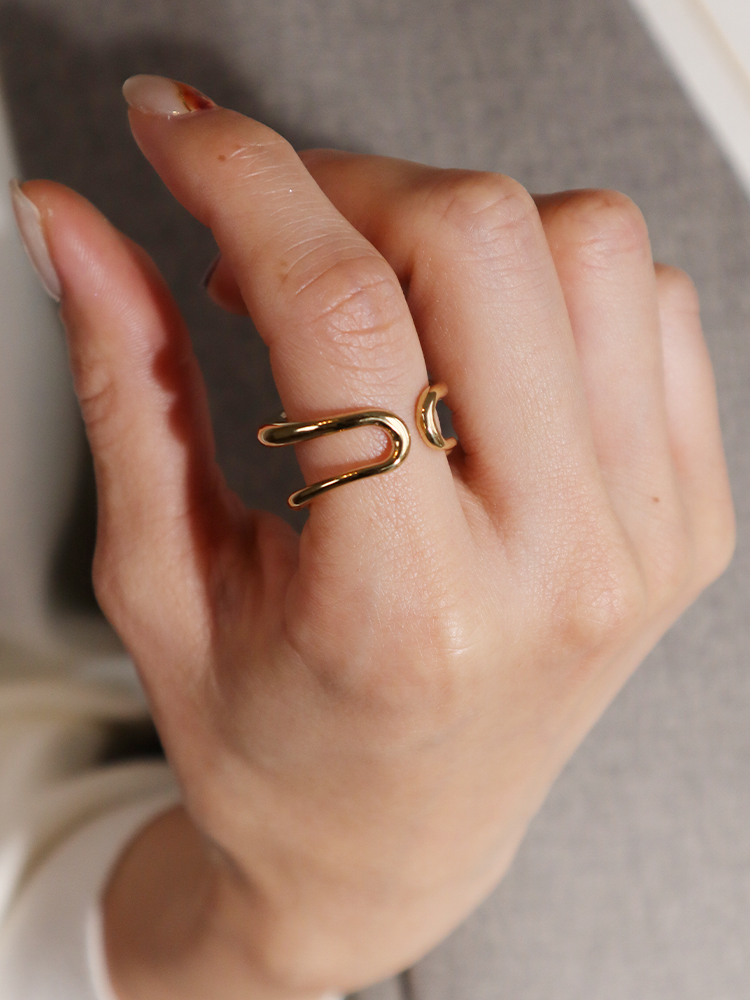 GABRIELA ARTIGAS ガブリエラ アルティガス TWIN TUSK リング GABRIELA ARTIGAS ガブリエラ アルティガス TWIN TUSK リング