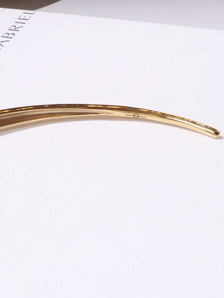 GABRIELA ARTIGAS ガブリエラ アルティガス INFINITE TUSK GABRIELA ARTIGAS ガブリエラ アルティガス INFINITE TUSK