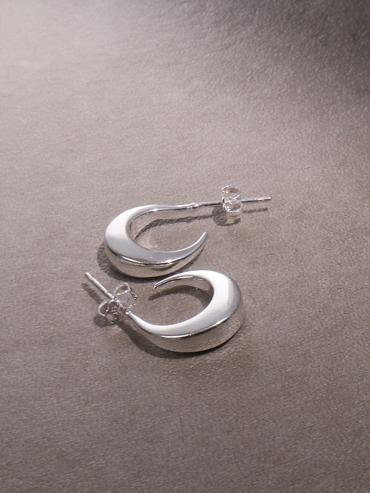 NINA&JULES ニナエジュール Moon Hoop Mini  フープ ピアス NINA&JULES ニナエジュール Moon Hoop Mini ミニ フープ ピアス