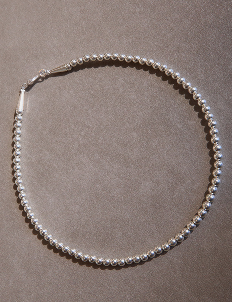 HARPO ハルポ SILVER BOULE ネックレス 5mm×40cm – CALIDA HARPO ハルポ SILVER BOULE ネックレス 5mm×40cm – CALIDA