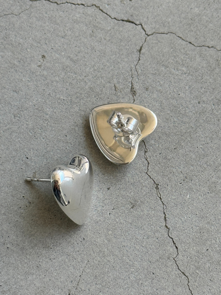 ANNIKA INEZ アニカイネズ 2025新作 MINI HEART STUDS ミニハート ANNIKA INEZ アニカイネズ 2025新作 MINI HEART STUDS ミニハート