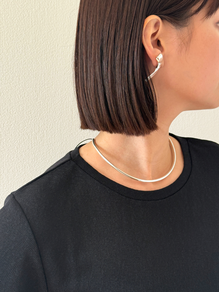 送料無料!プチ Cravat スタッズ【ANNIKA INEZ】 ANNIKA INEZ アニカイネズ SMALL CRAVAT STUDS ピアス – CALIDA