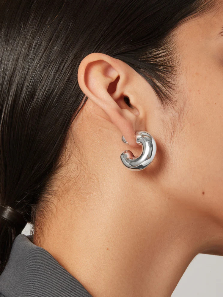 美品 ANGELA CUMMINGS ハート シルバー ピアス D2412019 1984 美品 ANGELA CUMMINGS ハート シルバー ピアス D2412019 1984