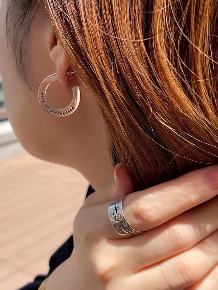 SERGE THORAVAL セルジュ・トラヴァル LOVE IS フープ ピアス – CALIDA SERGE THORAVAL セルジュ・トラヴァル LOVE IS フープ ピアス – CALIDA