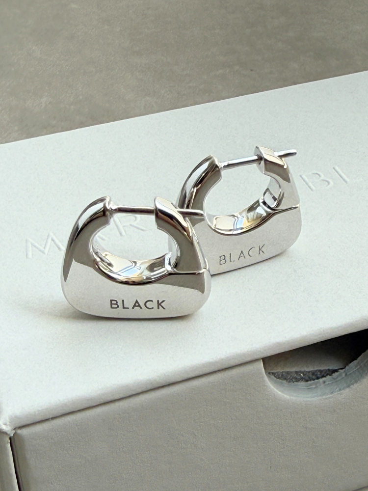 MARIA BLACK マリアブラック Tote Small Silver ミニフープ ピアス MARIA BLACK マリアブラック Tote Small Silver ミニフープ ピアス