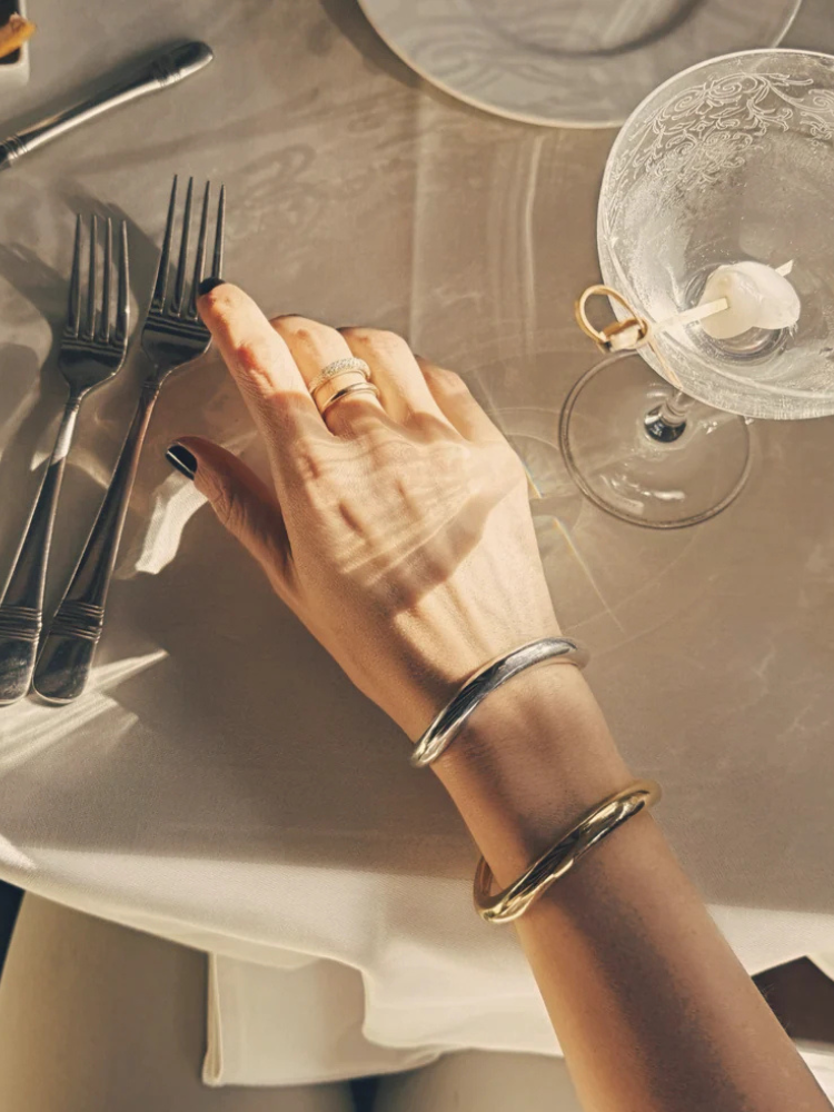 GABRIELA ARTIGAS ガブリエラ アルティガス Gold Wave Cuff ゴールド GABRIELA ARTIGAS ガブリエラ アルティガス Gold Wave Cuff ゴールド