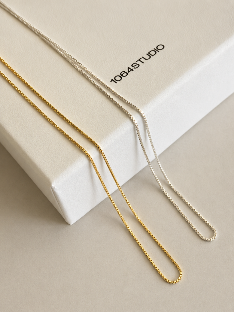 1064STUDIO Simple Thin Chain ネックレス　ゴールド　シルバー