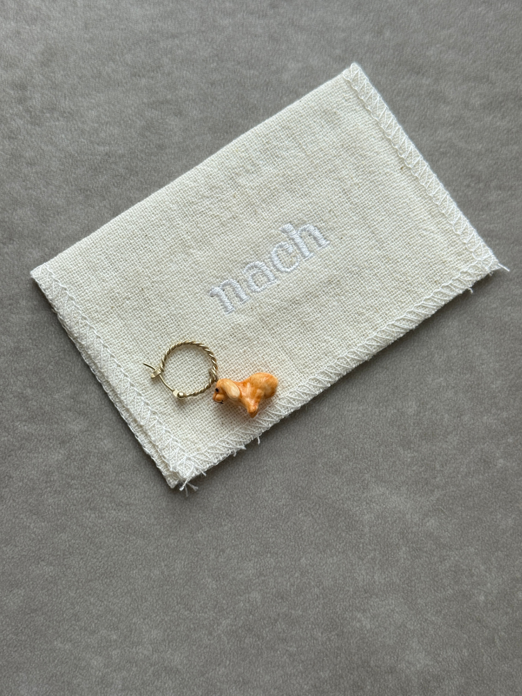 NACH ナッシュ Cocker Dog ミニピアス　犬モチーフ　アクセサリー（片耳）