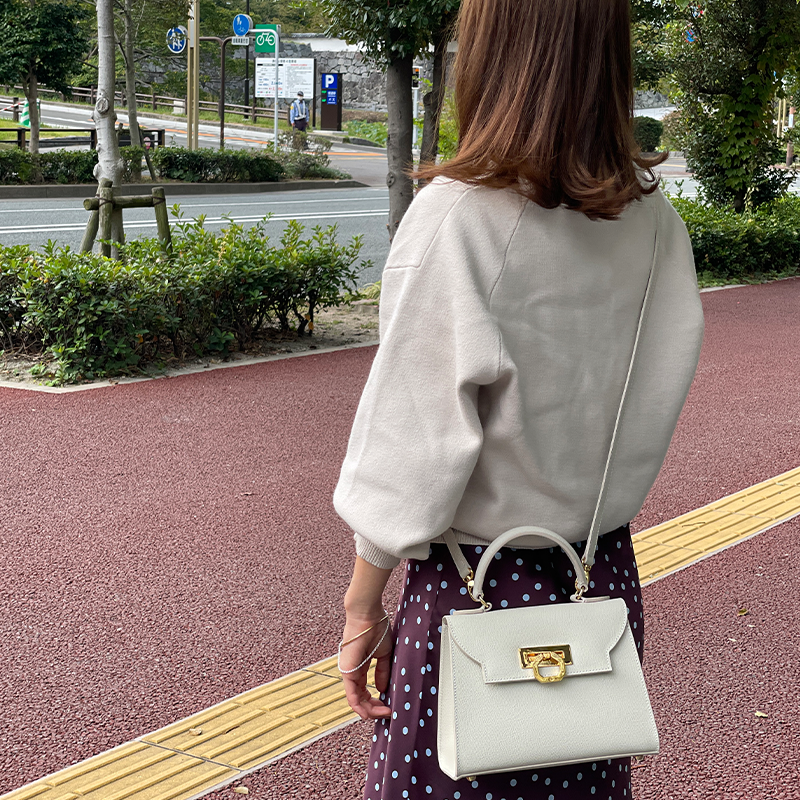 カルボッティ エリカ 445 タープ CARBOTTI カルボッティ ERIKA445 ハンドバッグ レザー バッグ