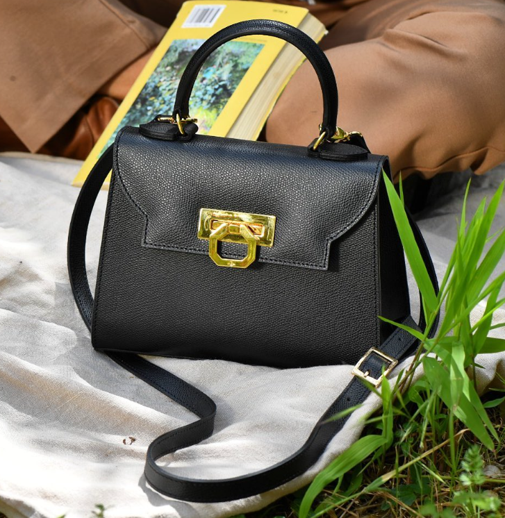 CARBOTTI カルボッティ ERIKA445 ハンドバッグ レザー バッグ CARBOTTI カルボッティ ERIKA445 ハンドバッグ レザー バッグ