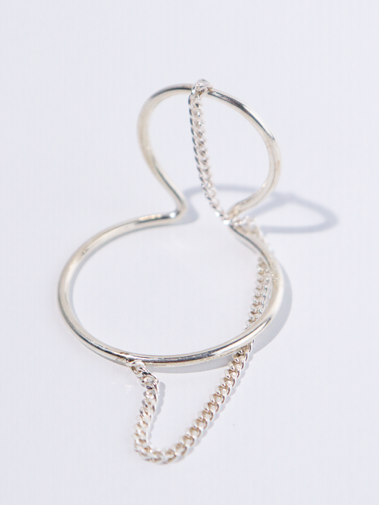 SASKIA DIEZ サスキアディツ CHAINED DOUBLE BOLD WIRE